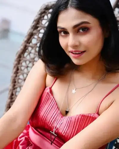 Call Girls Service in Patiyali